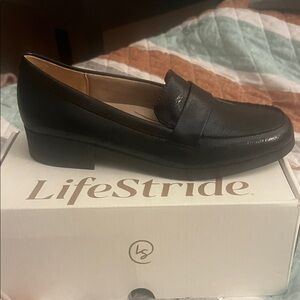 Life Stride Black Leather Slip-On Penny Loafer
